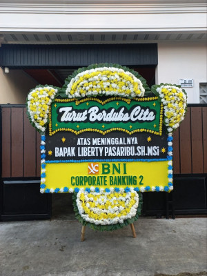 Papan Bunga Duka di Sempu